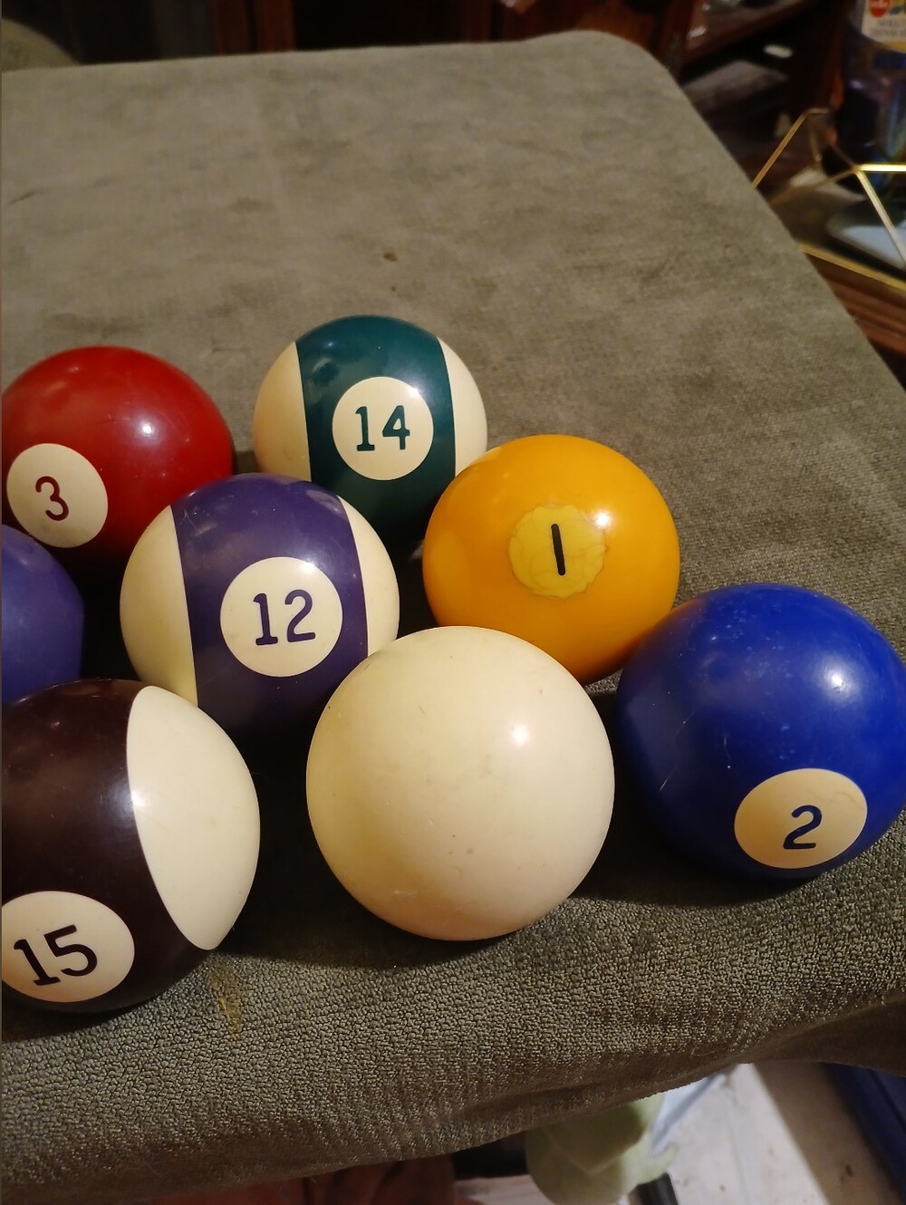 Assorted Pool Billiard Balls Set - Multicolor - Picture 3 of 4